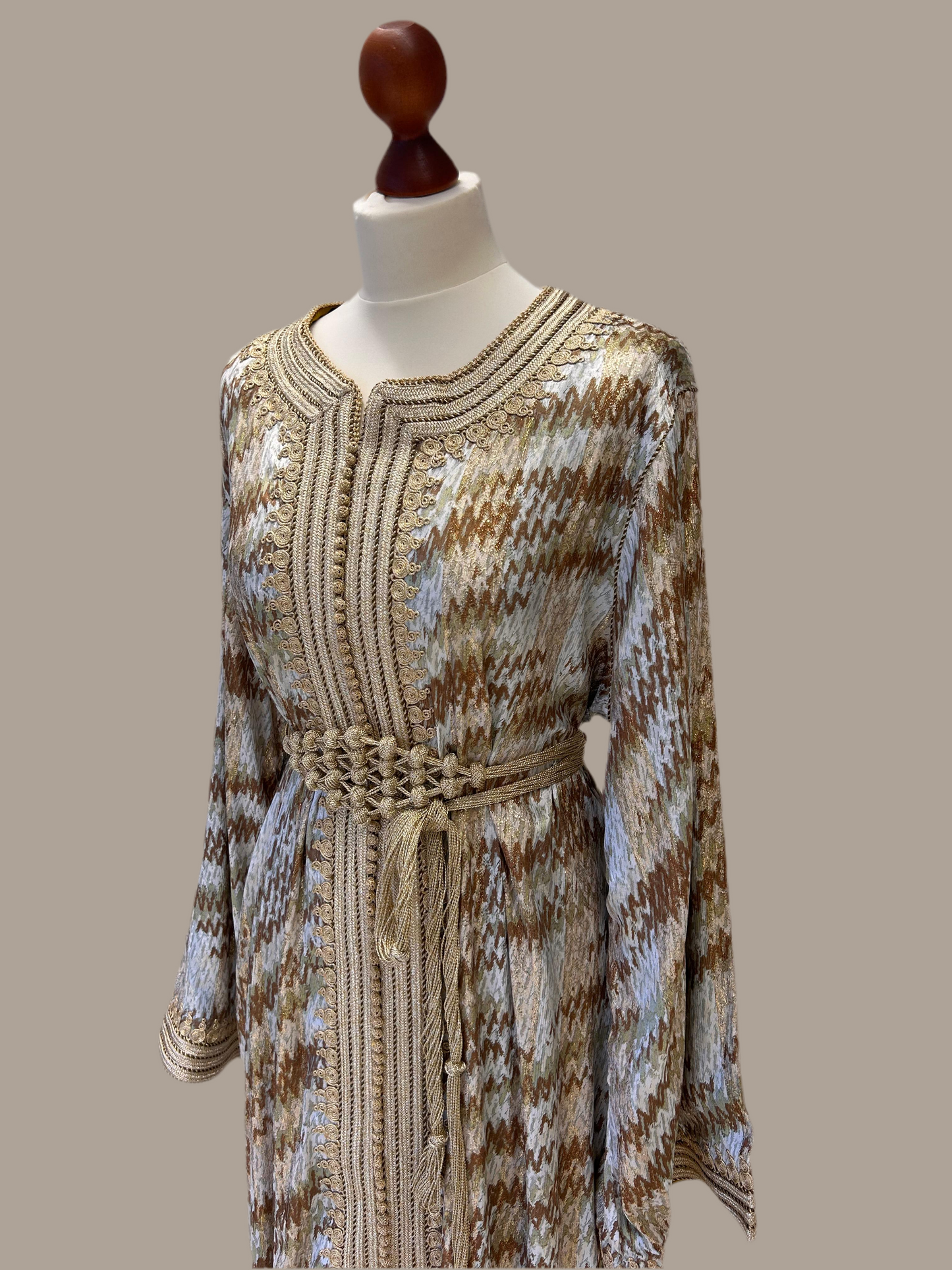 CAFTAN CARI