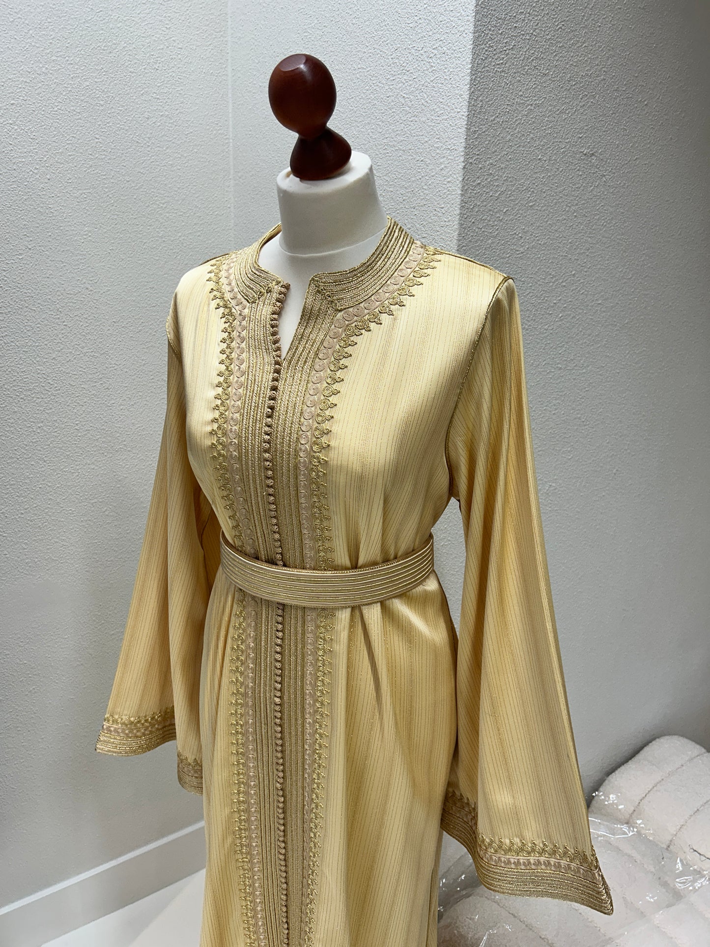 CAFTAN GOLDEN MANGO