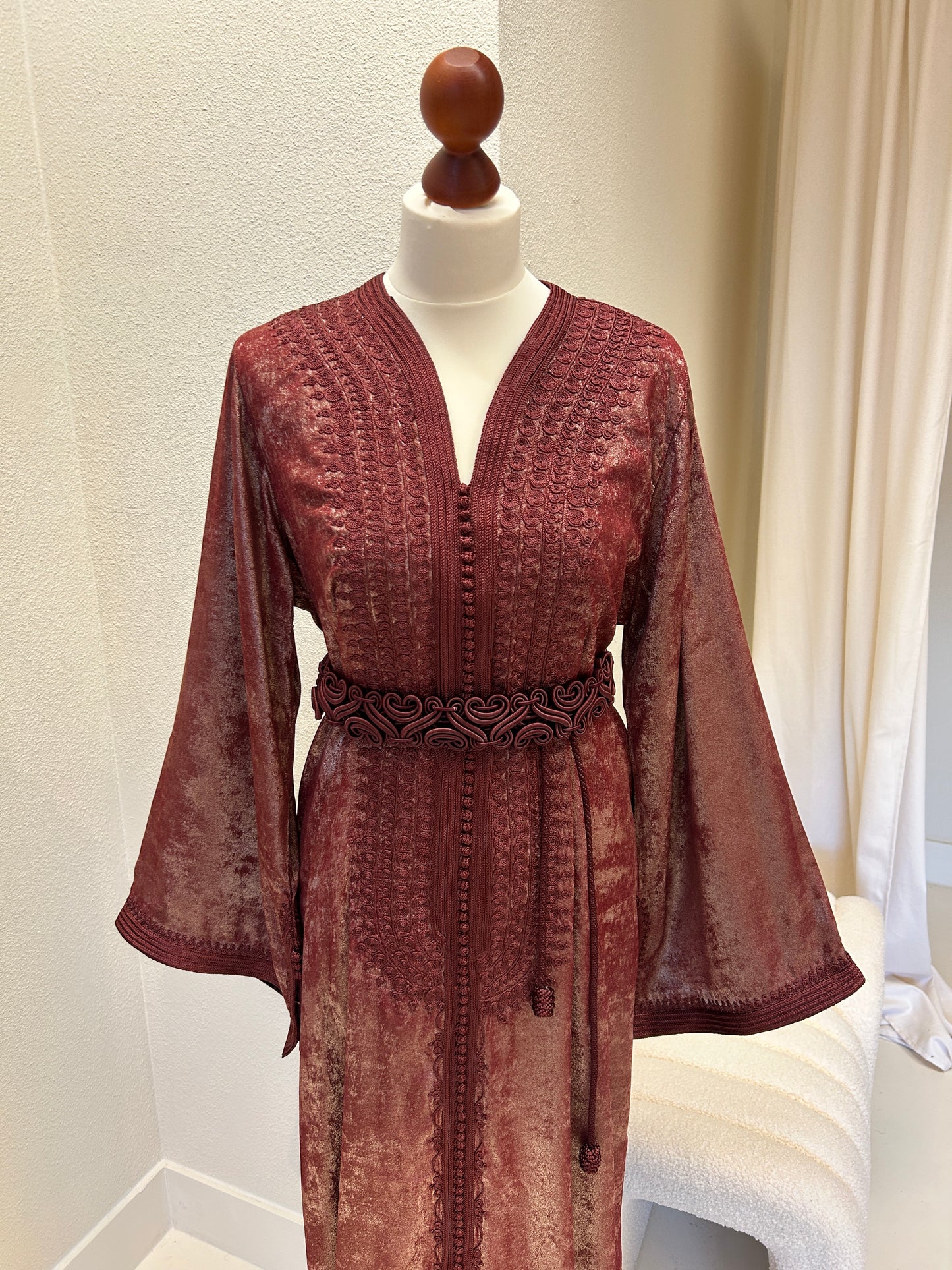 CAFTAN RED GLOBE