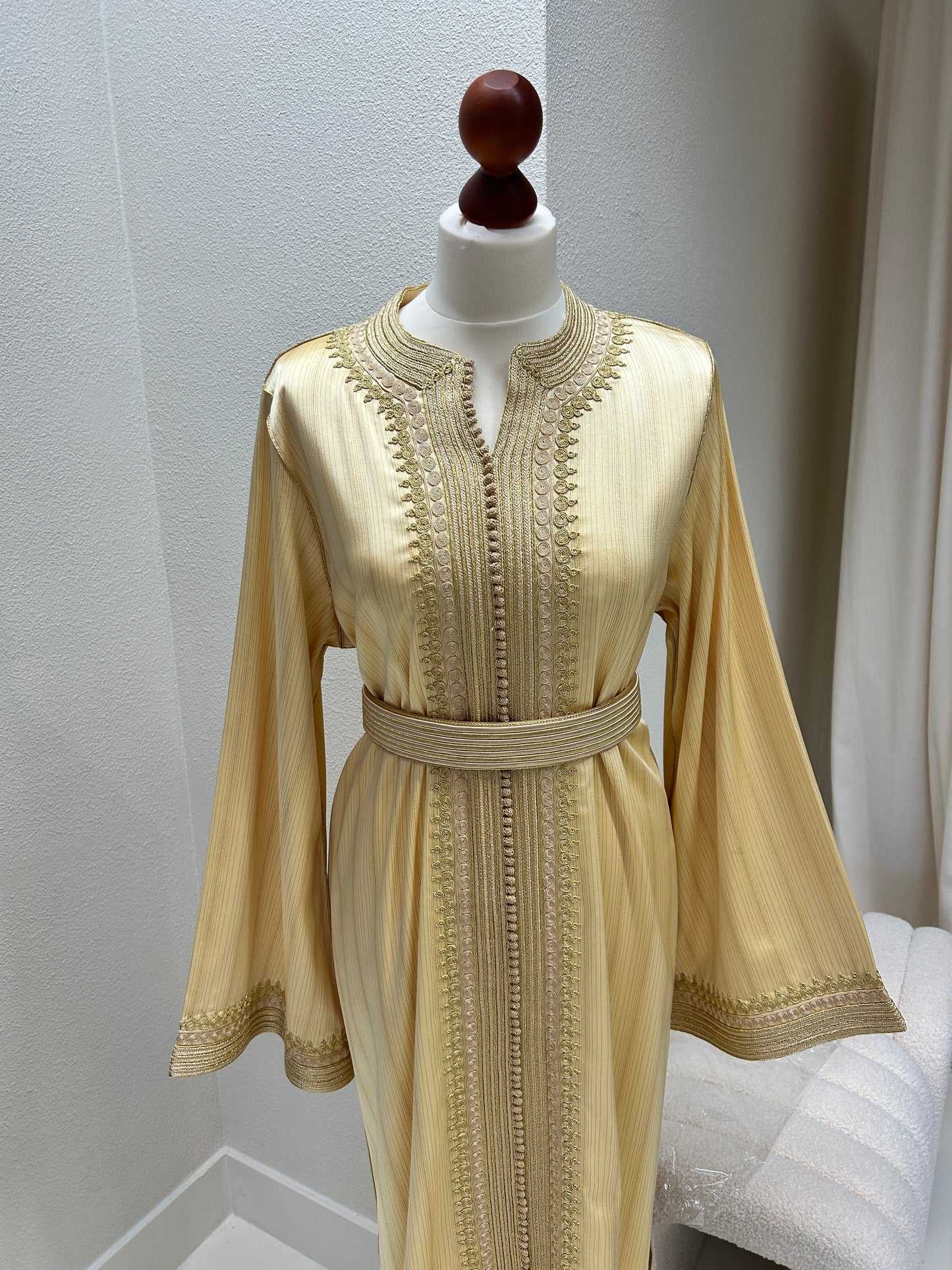 CAFTAN GOLDEN MANGO